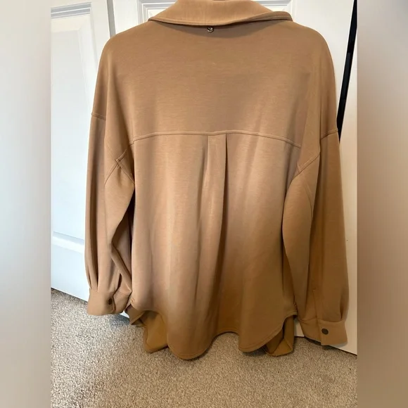 Cable & Gauge Tan Collared Overshirt - Picture 6 of 6